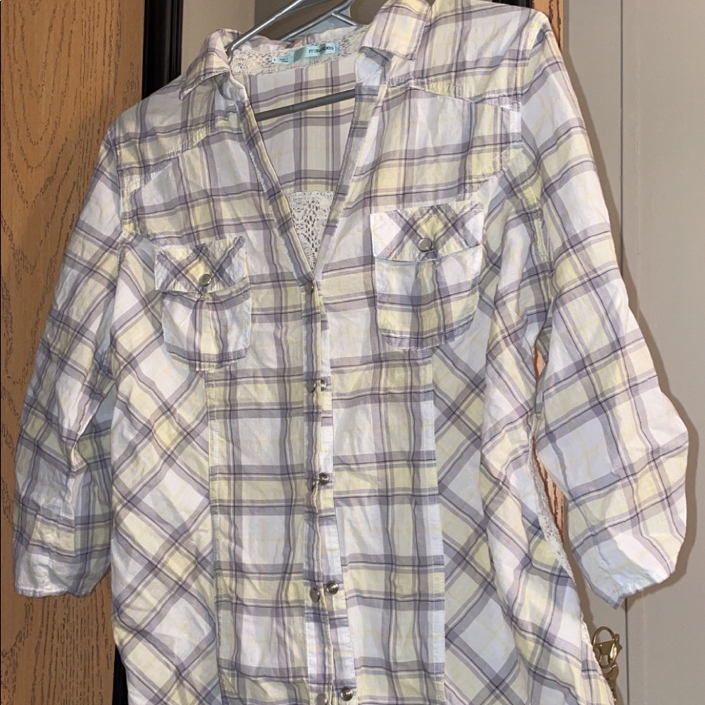 Maurice’s button up